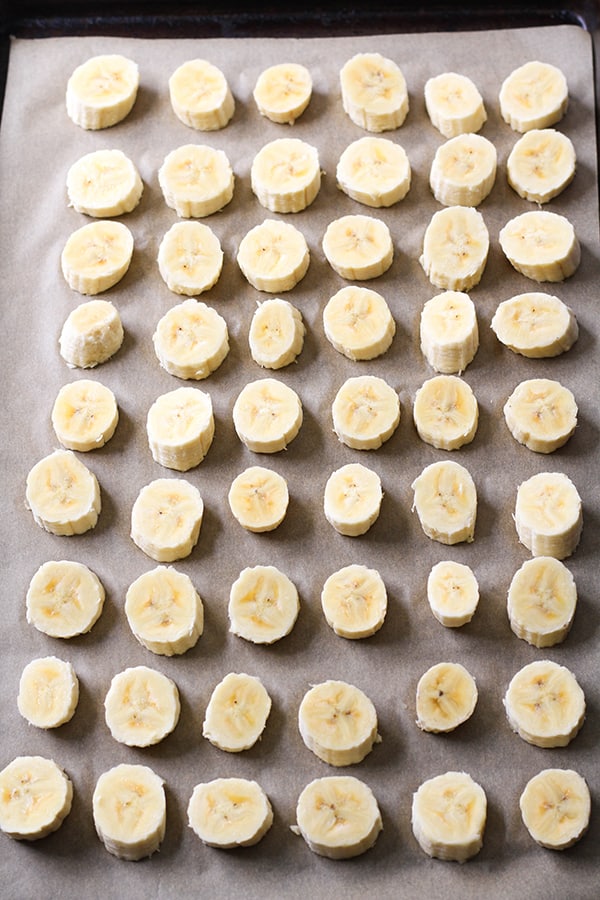 banana slices on a baking tray.