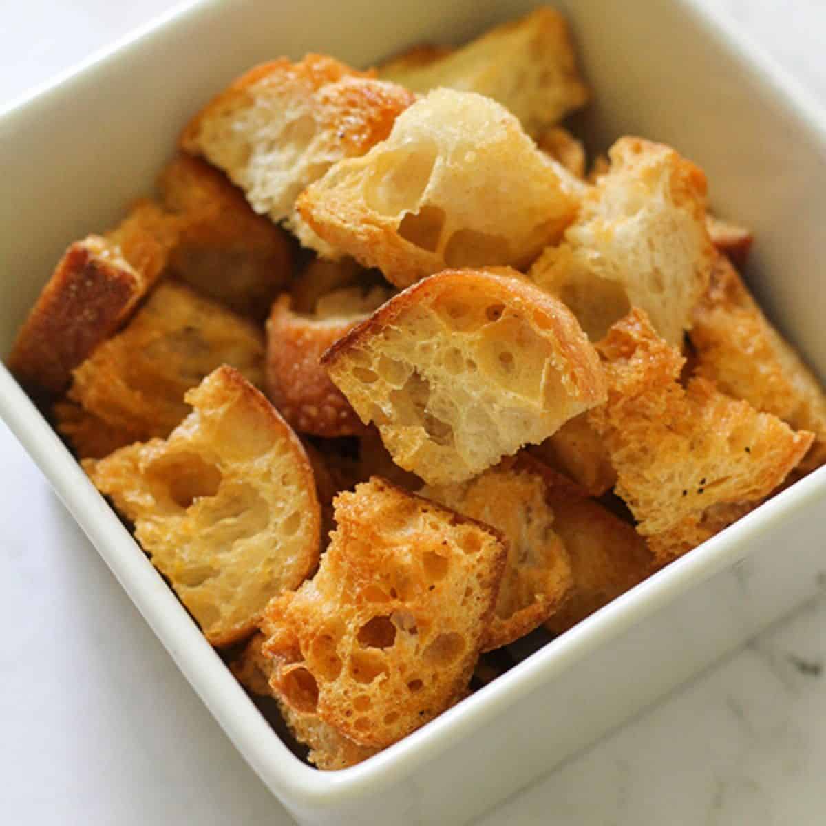 How to Make Croutons in Air Fryer