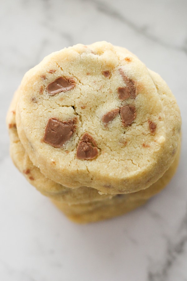 chocolate chip shortbread cookies stacked on top of each other.